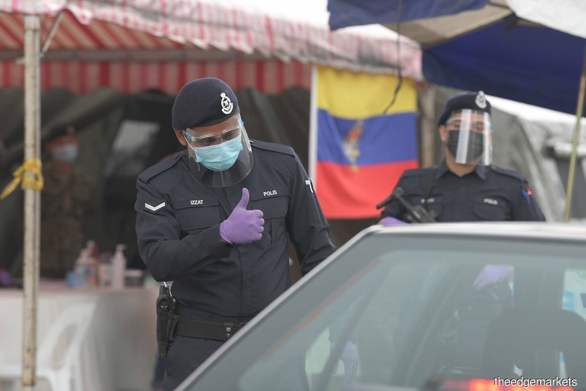 In total, the country has had 724 clusters, with 383 of them ended. (Photo by Sam Fong)